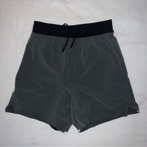 LULU LEMON Lined Athletic Shorts - XS